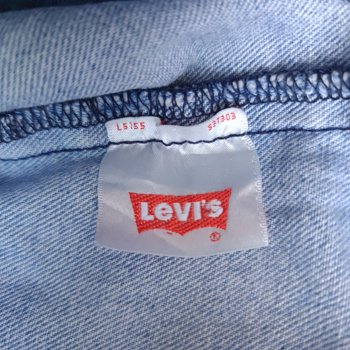 Levi's 501 Distressed Light Wash Jeans