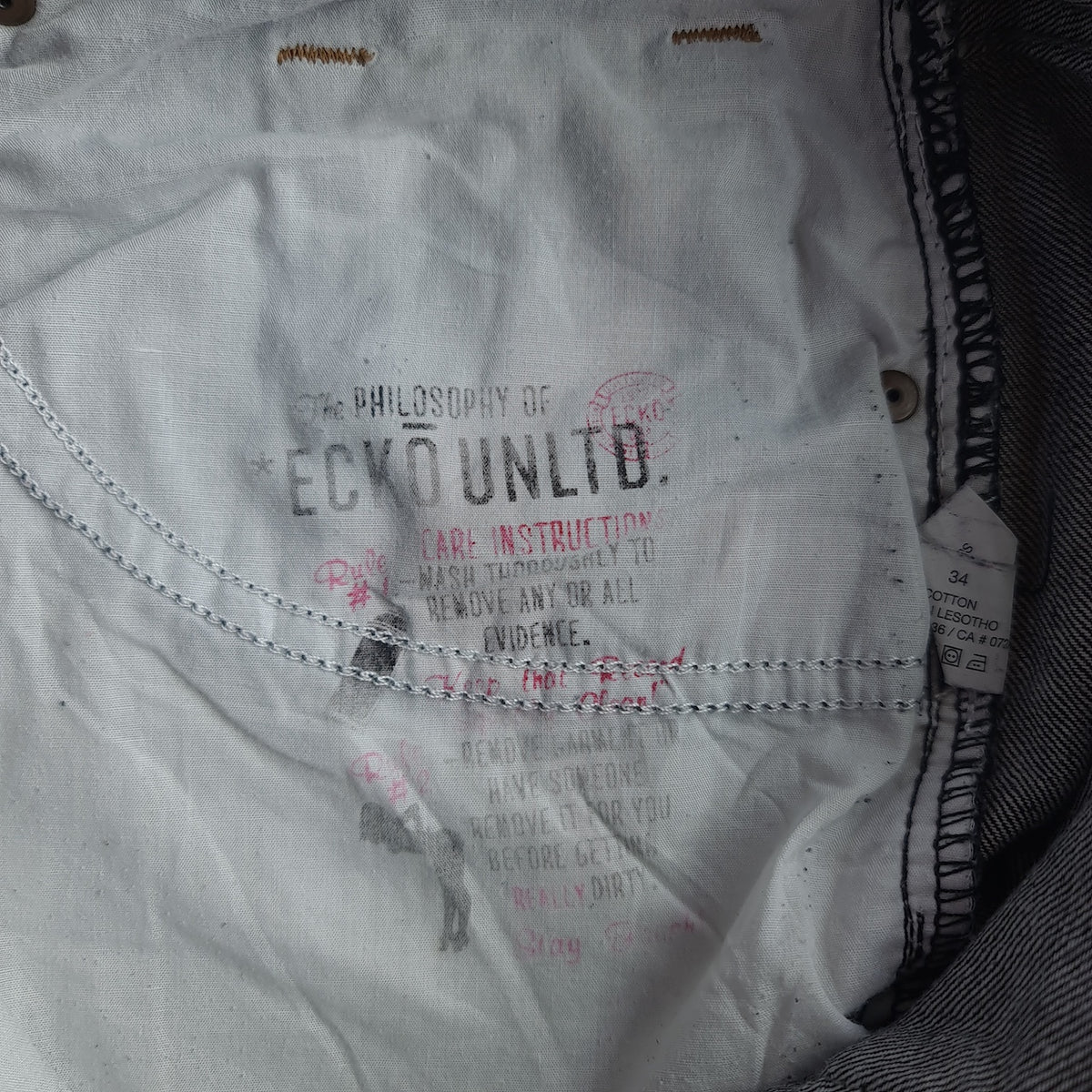 Y2K Ecko Unltd Relaxed Fit 'Hang Em High' Jorts