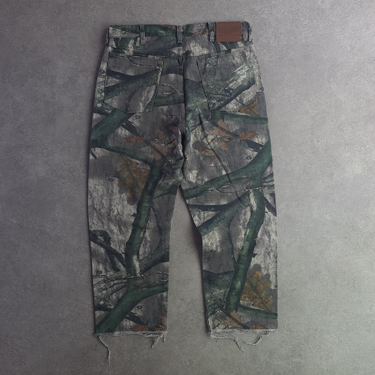 Wrangler Pro Gear Cropped Mossy Oak Camo Jeans
