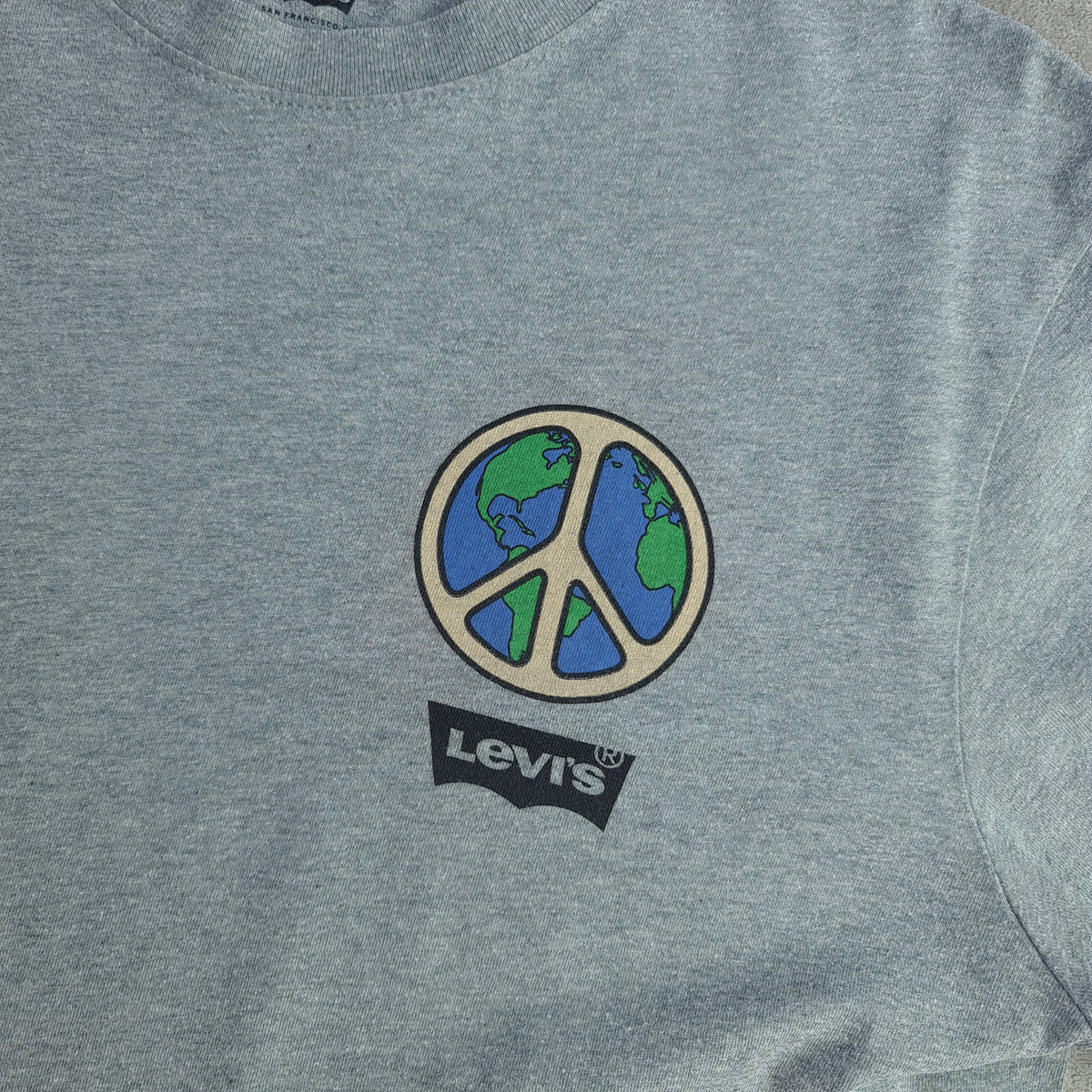 Levi's Relaxed Fit World Peace T-Shirt