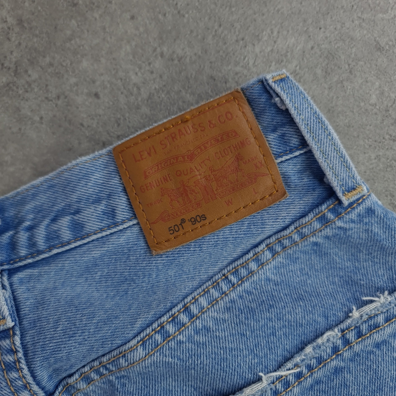 Levi's 501 90s Light Wash Jeans