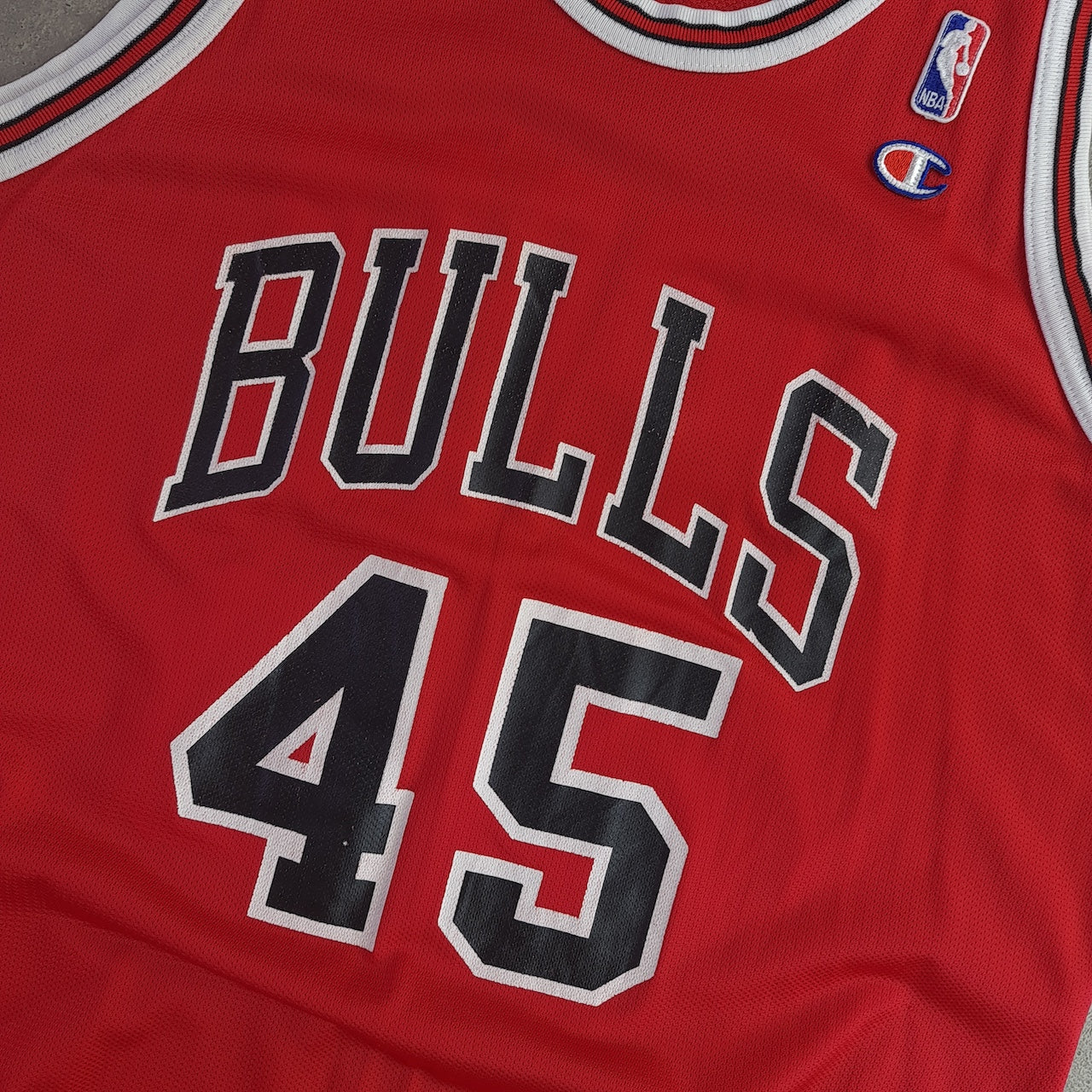 Chicago Bulls Champion NBA Basketball Jersey - Jordan 45