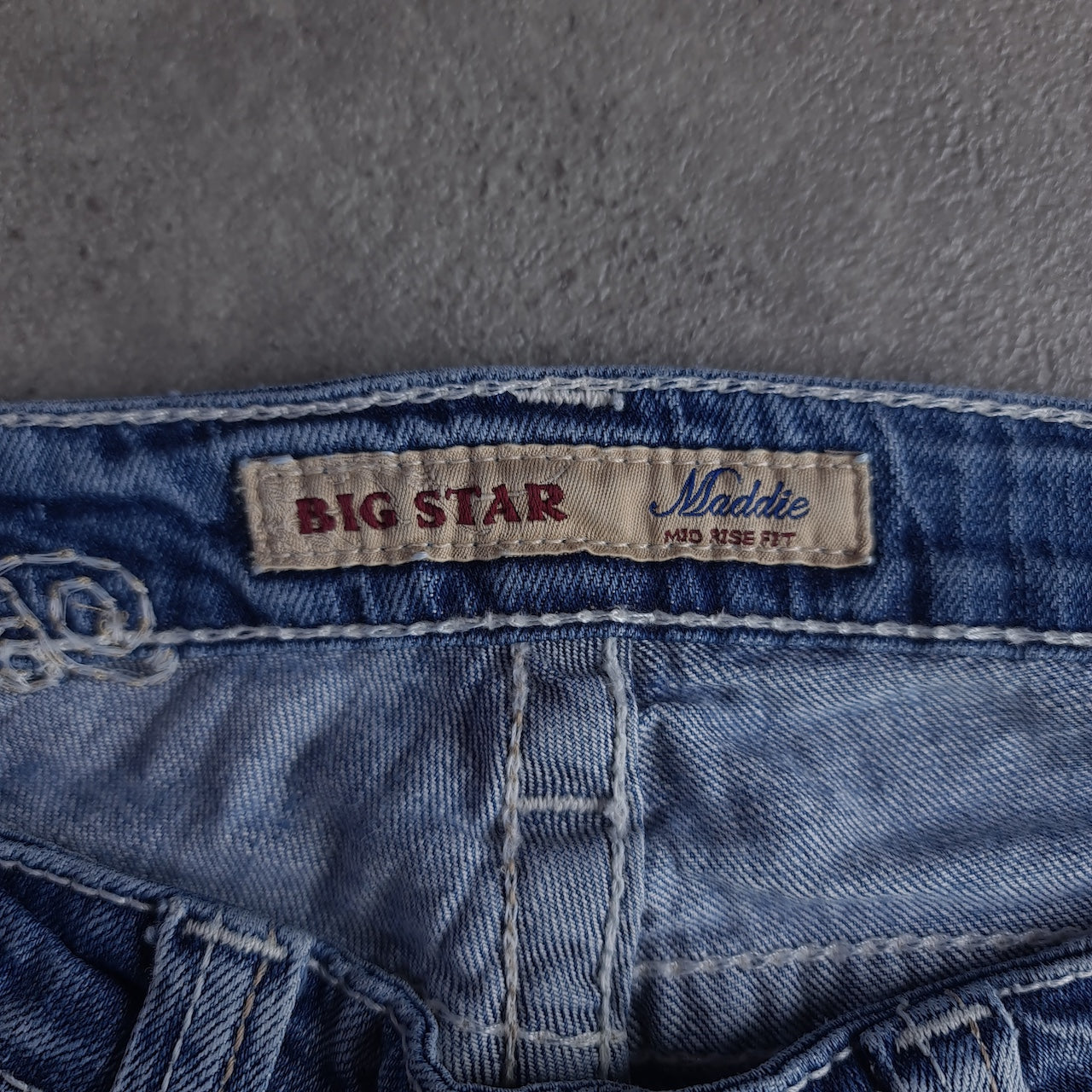 Y2K Big Star Maddies Mid Rise Light Wash Jeans