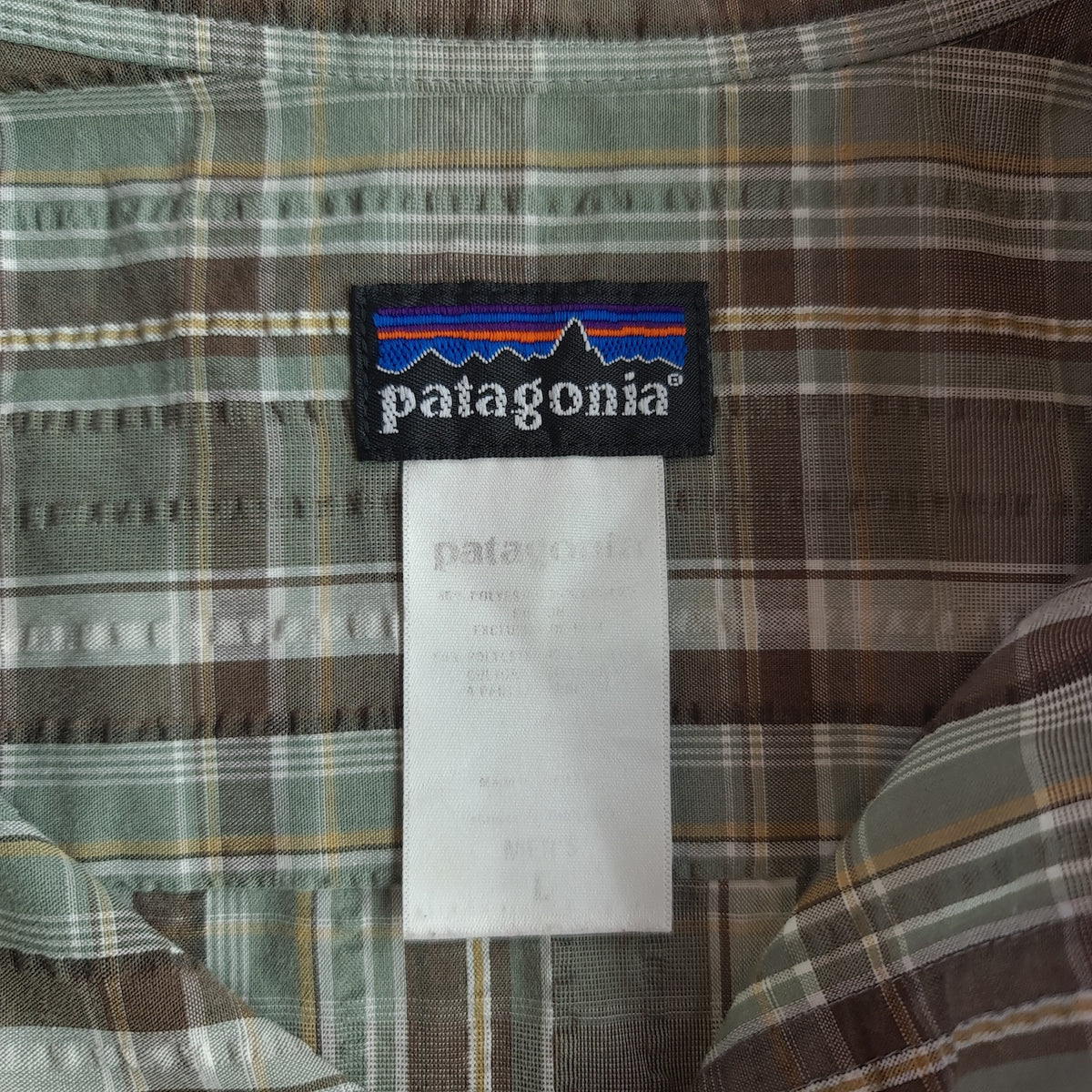 Y2K Patagonia Puckerware Seersucker Short Sleeve Shirt