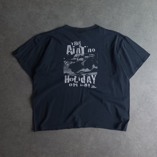 Vintage 90s No Fear Aint No Holiday On Ice T-Shirt