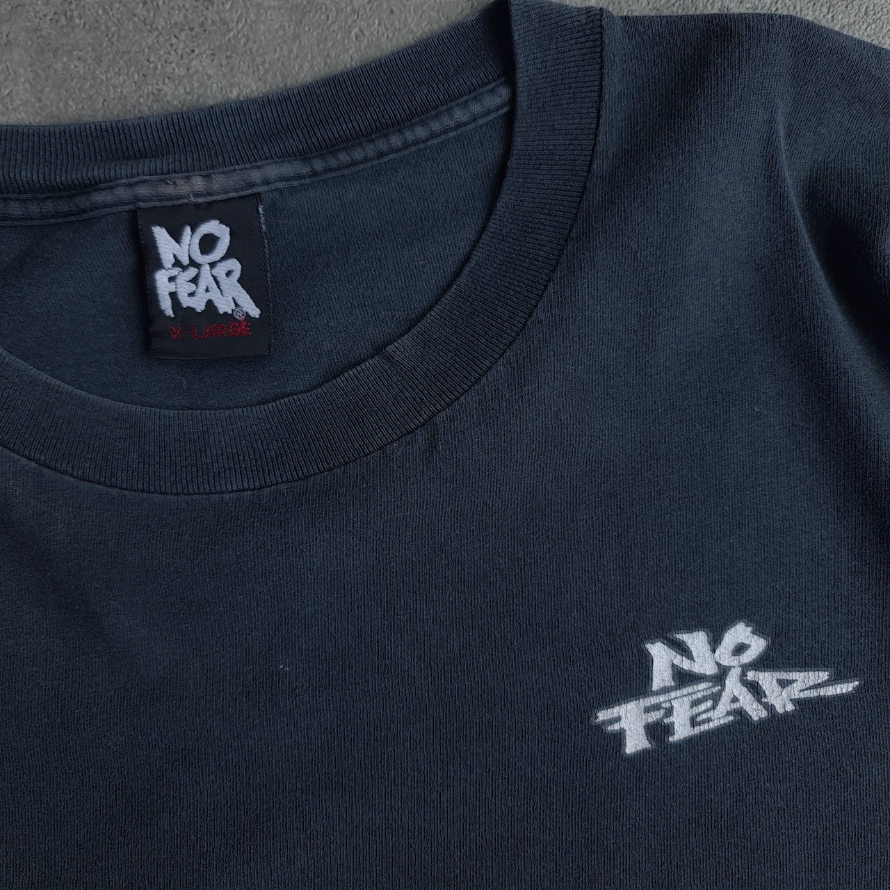 Vintage 90s No Fear Aint No Holiday On Ice T-Shirt