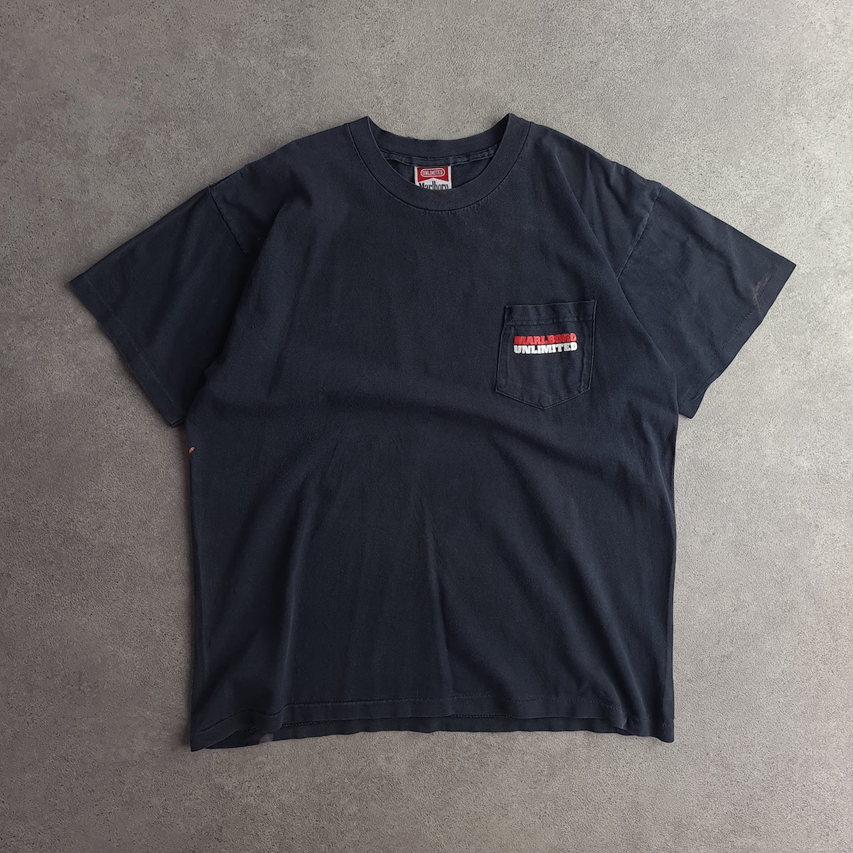 Vintage 90s Marlboro Unlimited Lizard Back Print T-Shirt