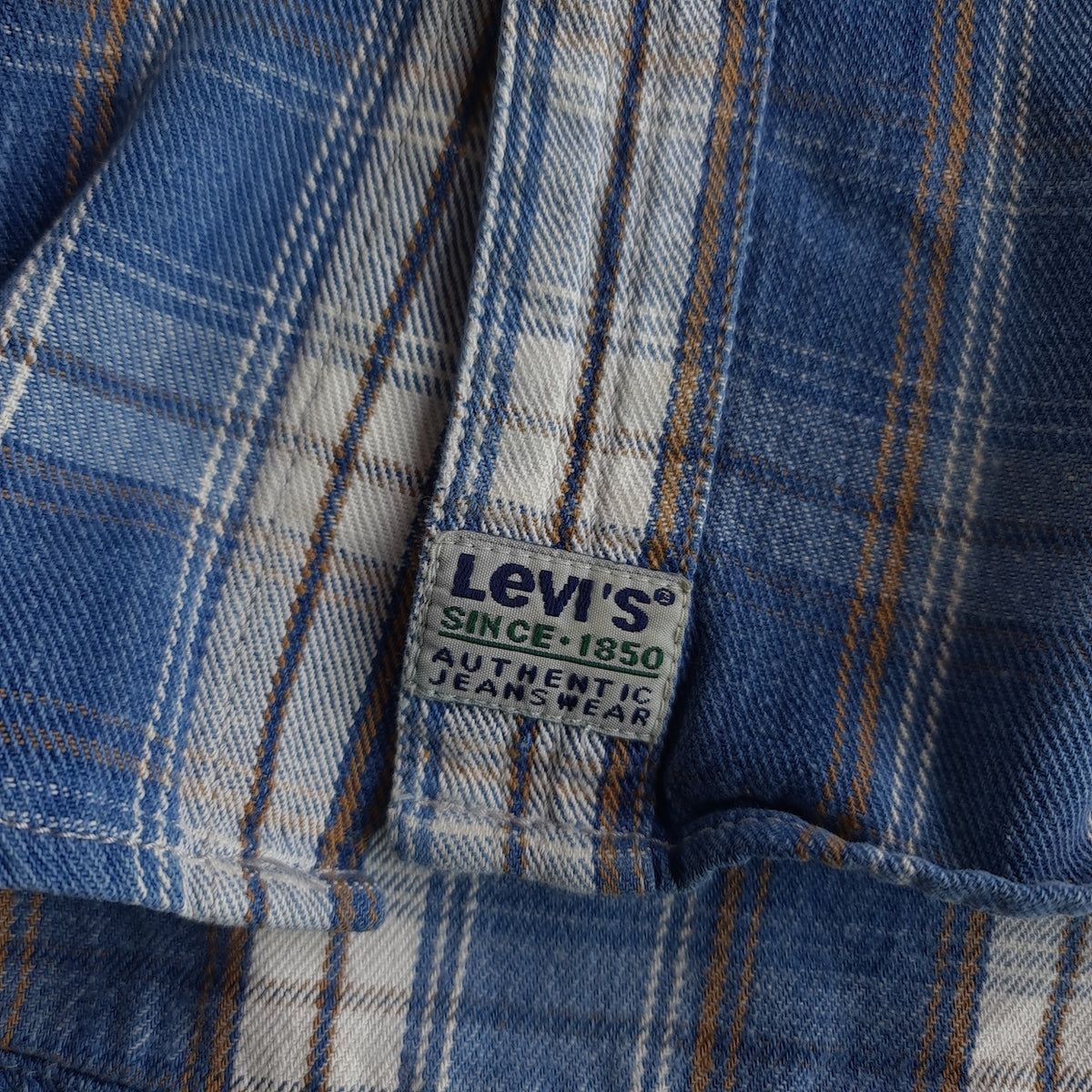 Levi's Long Sleeve Flannel Shirt