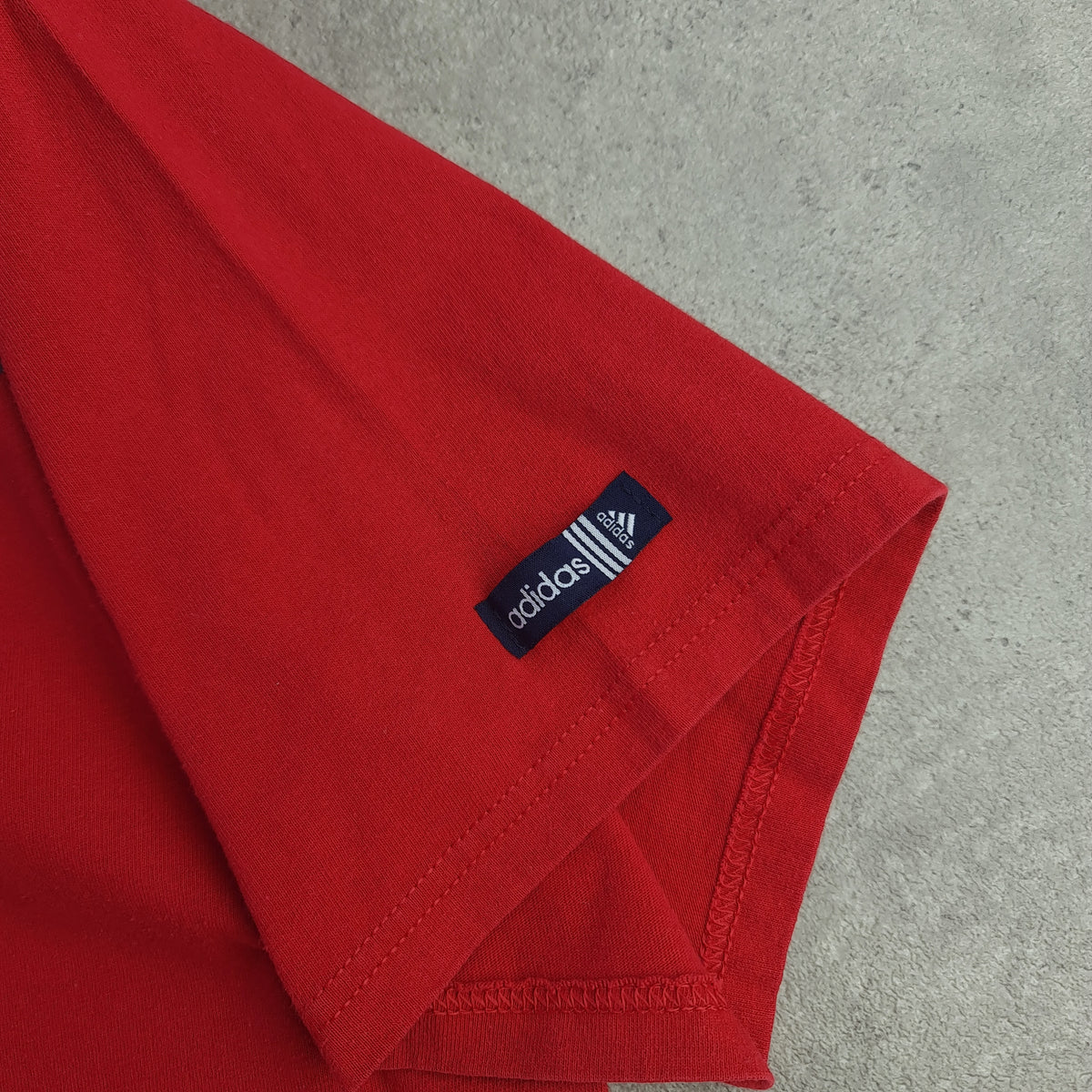 Y2K Adidas T-Shirt