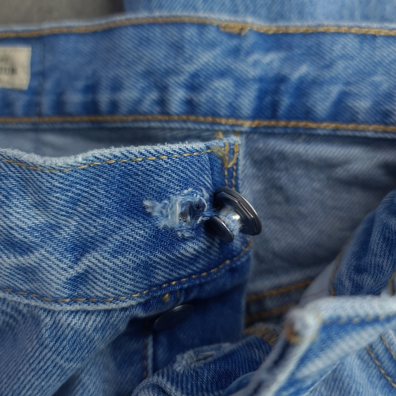 Levi's 501 90s Light Wash Jeans
