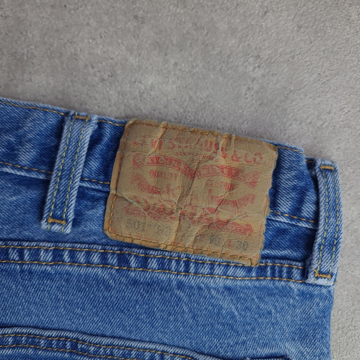 Levi's 501 Distressed Medium Wash Jeans