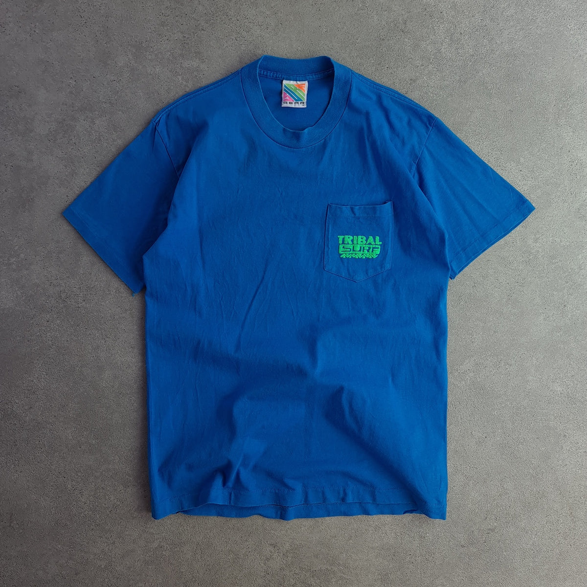 Vintage 90s Tribal Surf Back Print T-Shirt