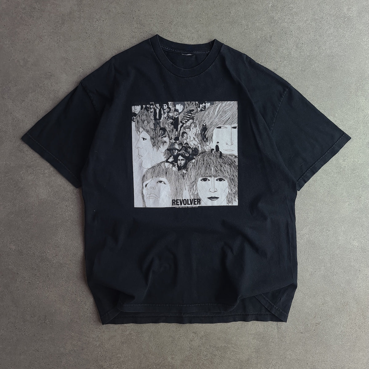 2002 Apple Corps Beatles Revolver T-Shirt