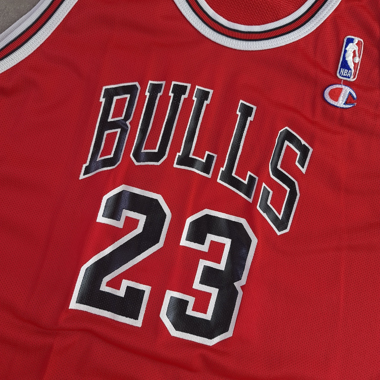 Chicago Bulls Champion NBA Basketball Jersey - Jordan 23