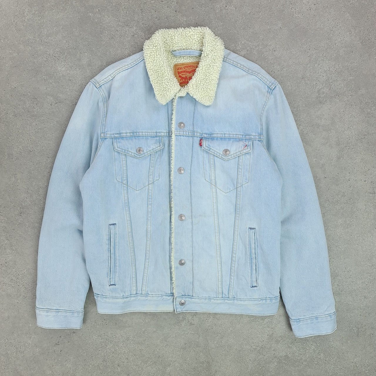 LEVI'S Sherpa Lined Denim Jacket