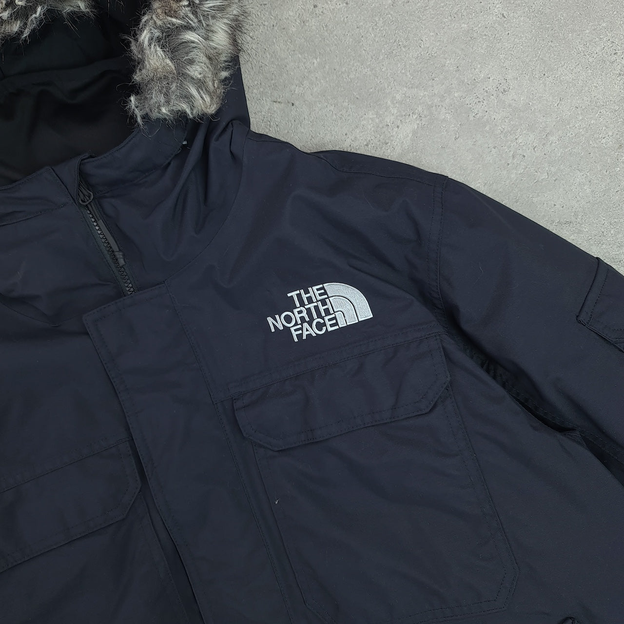 THE NORTH FACE McMurdo Parka Coat