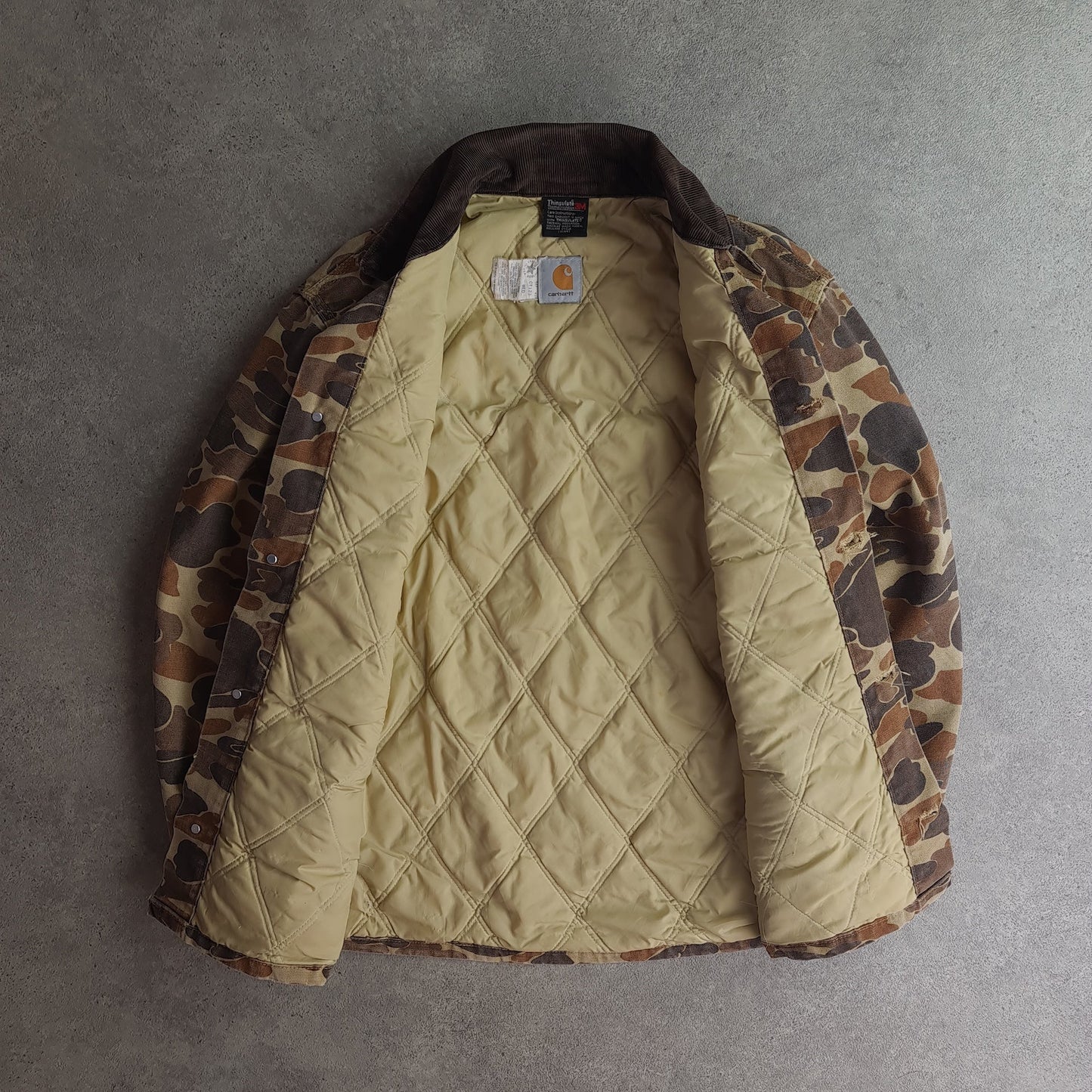 80s Carhartt CT123 Thinsulate Camo Workwear Jacket