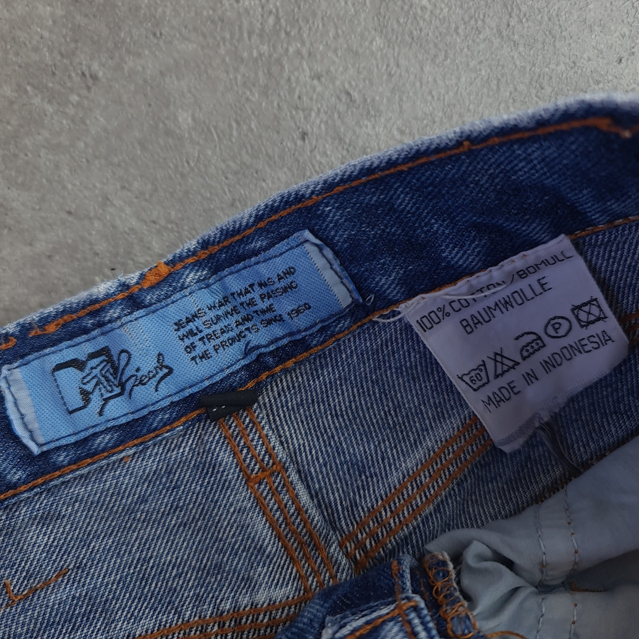 Rare 90s MTV Sunstar Jeans