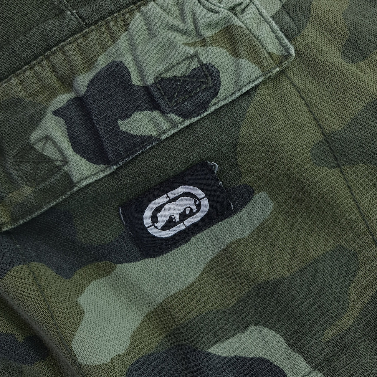Ecko Unltd Y2K Baggy Camo Cargo Shorts