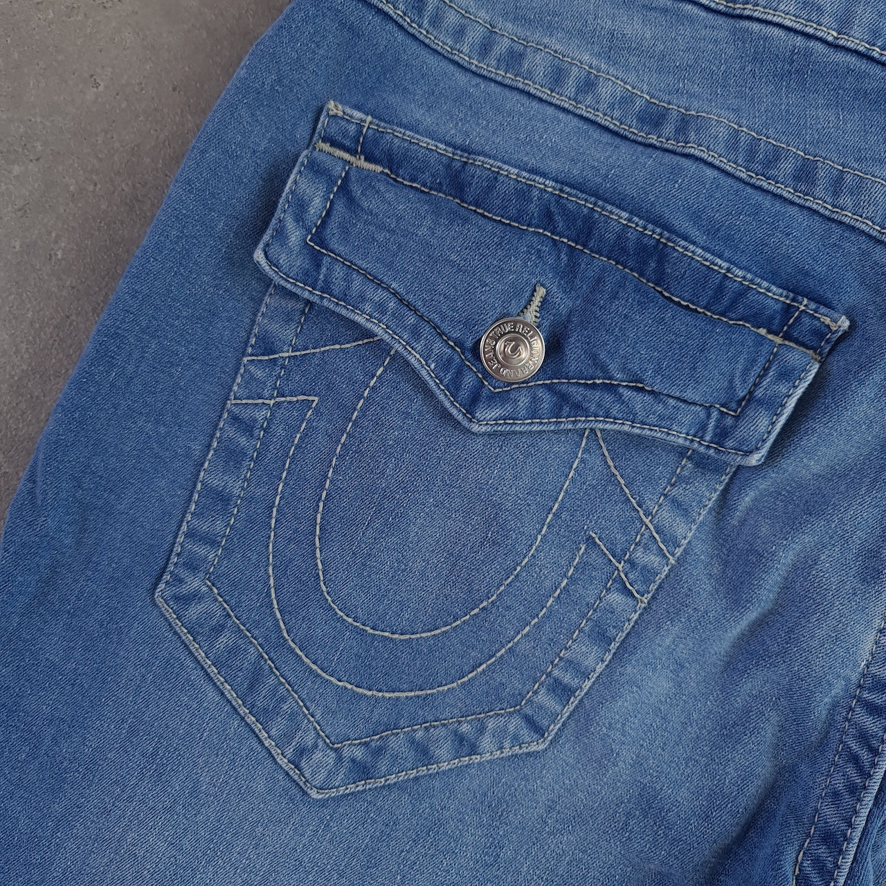 True Religion Y2K Ricky Relaxed Straight Denim Shorts/Jorts
