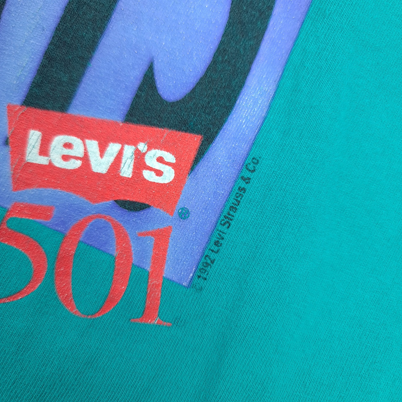 LEVIS 501 Button Your Shorts T-Shirt