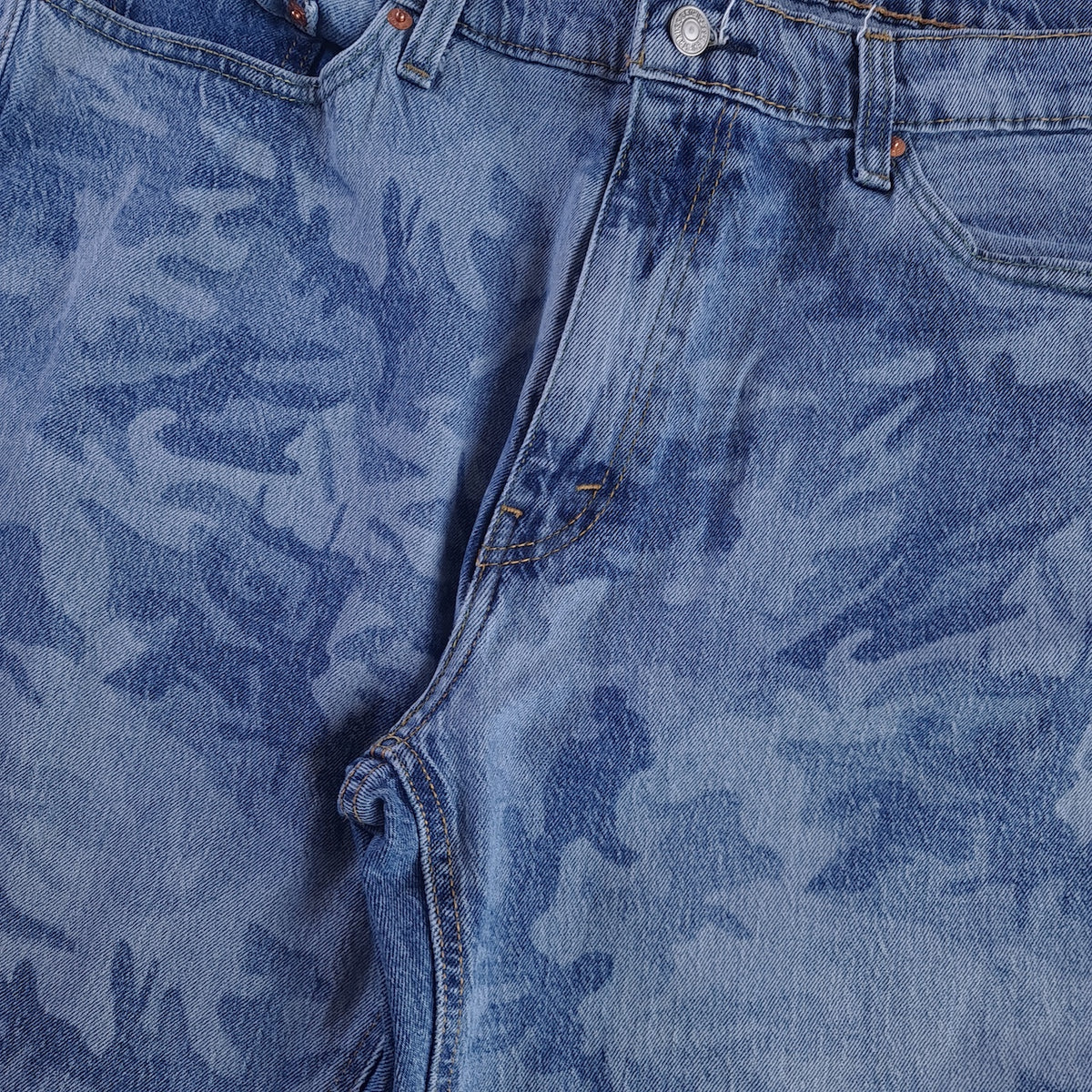 Levi's 541 Camo Print Jeans