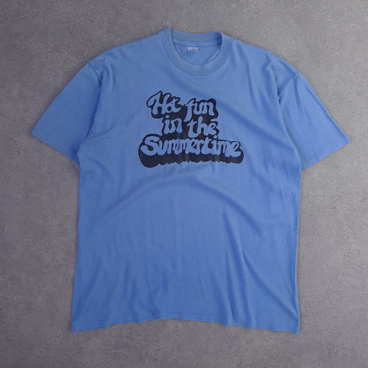Vintage 90s Hot Fun in the Summertime Slogan T-Shirt