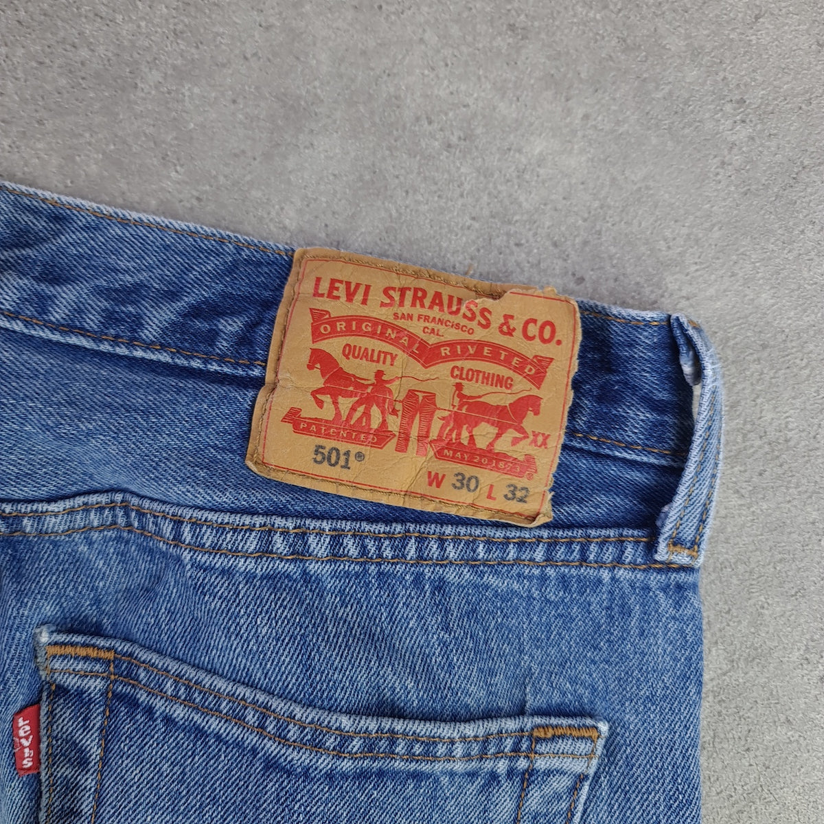 Levi's 501 Medium Wash Jeans