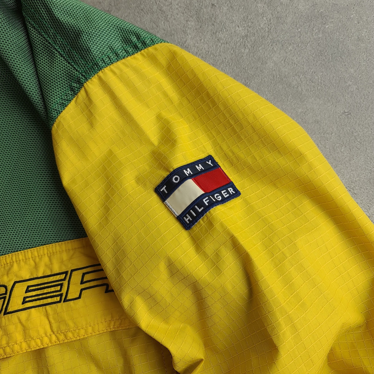 Vintage Tommy Hilfiger Sailing Anorak Pullover Jacket