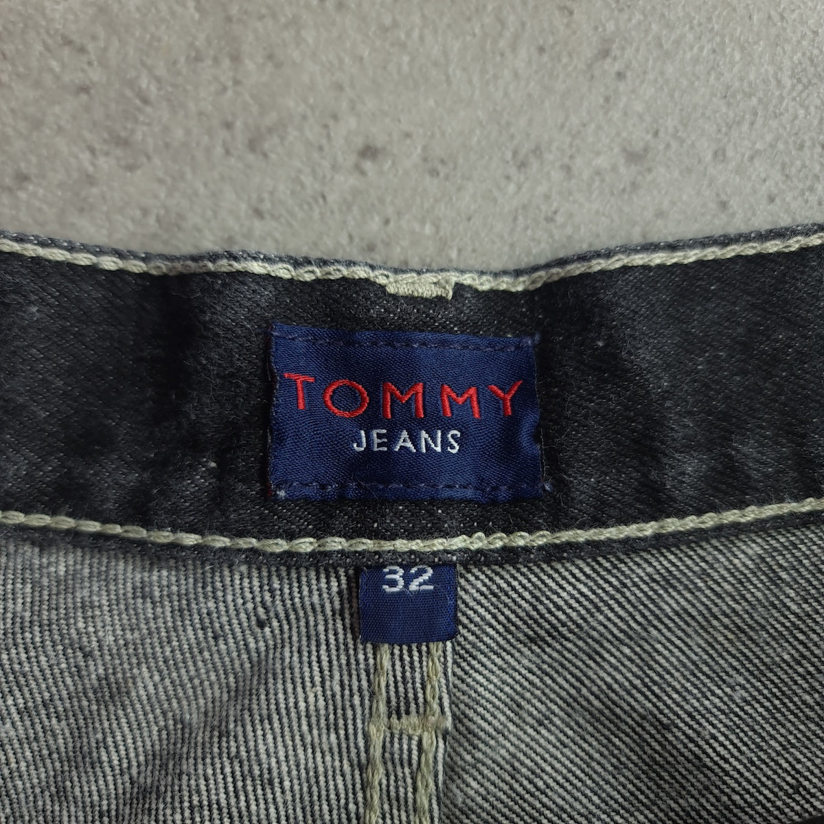Vintage 90s Tommy Hilfiger Carpenter Jorts