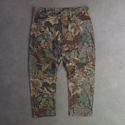 Vintage Wrangler Rugged Wear Advantage Camo Jeans