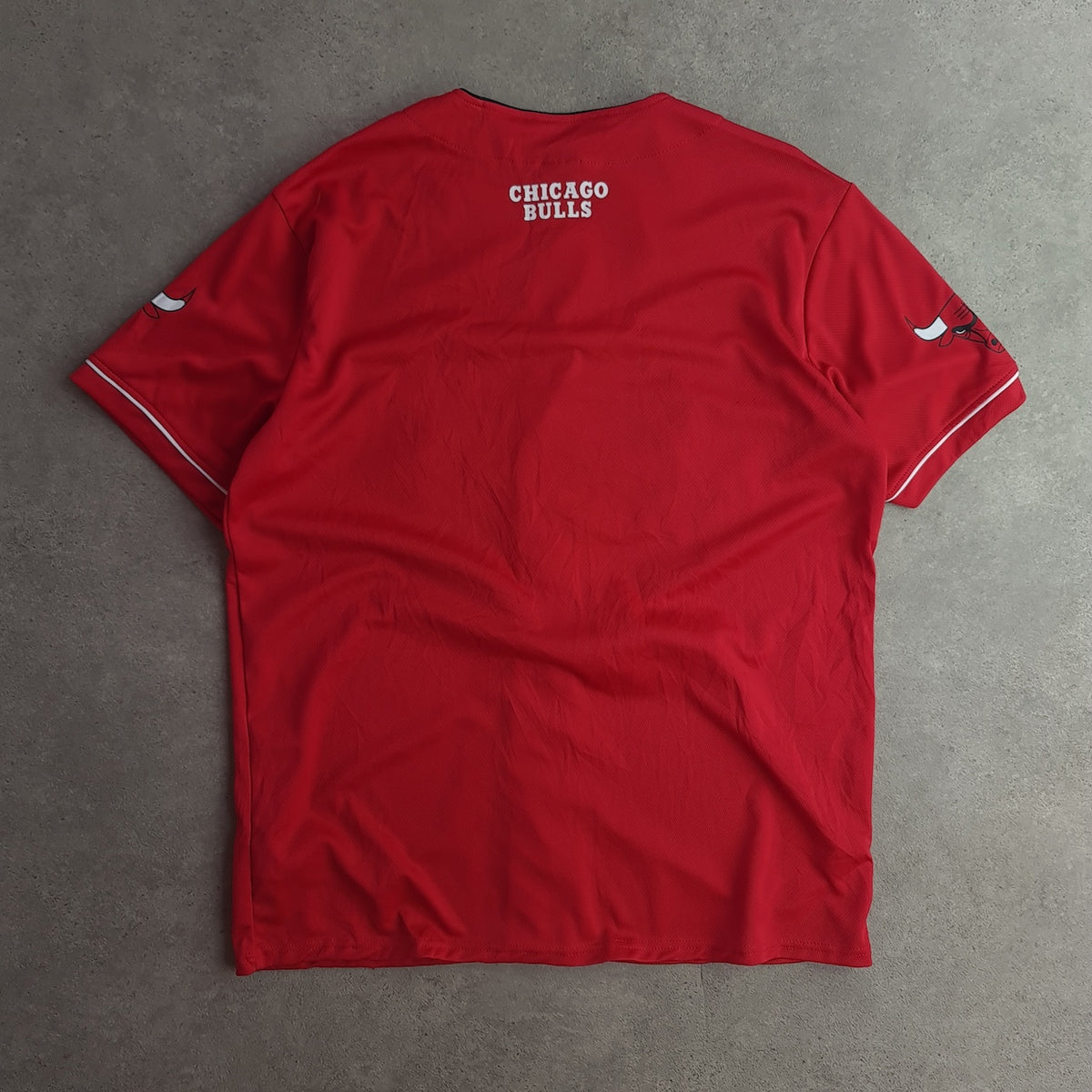 Chicago Bulls Ultra Game Button Up Baseball Shirt