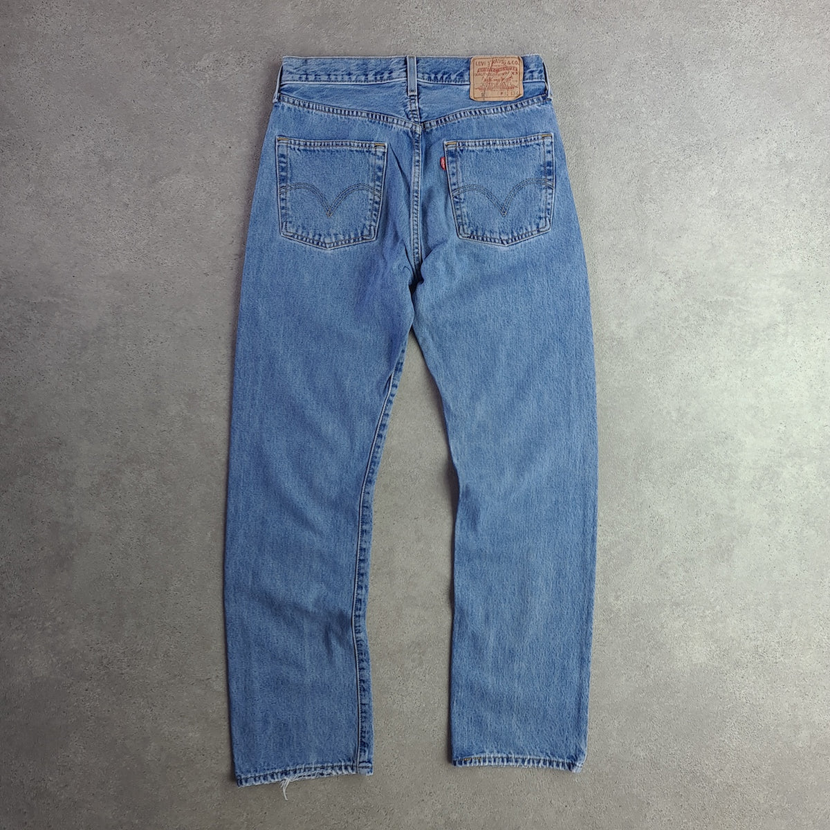 Y2K Levi's 501 Medium Stonewash Jeans