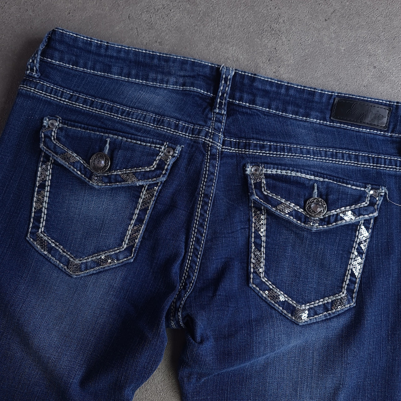 Y2K Daytrip Leo Bootcut Jeans