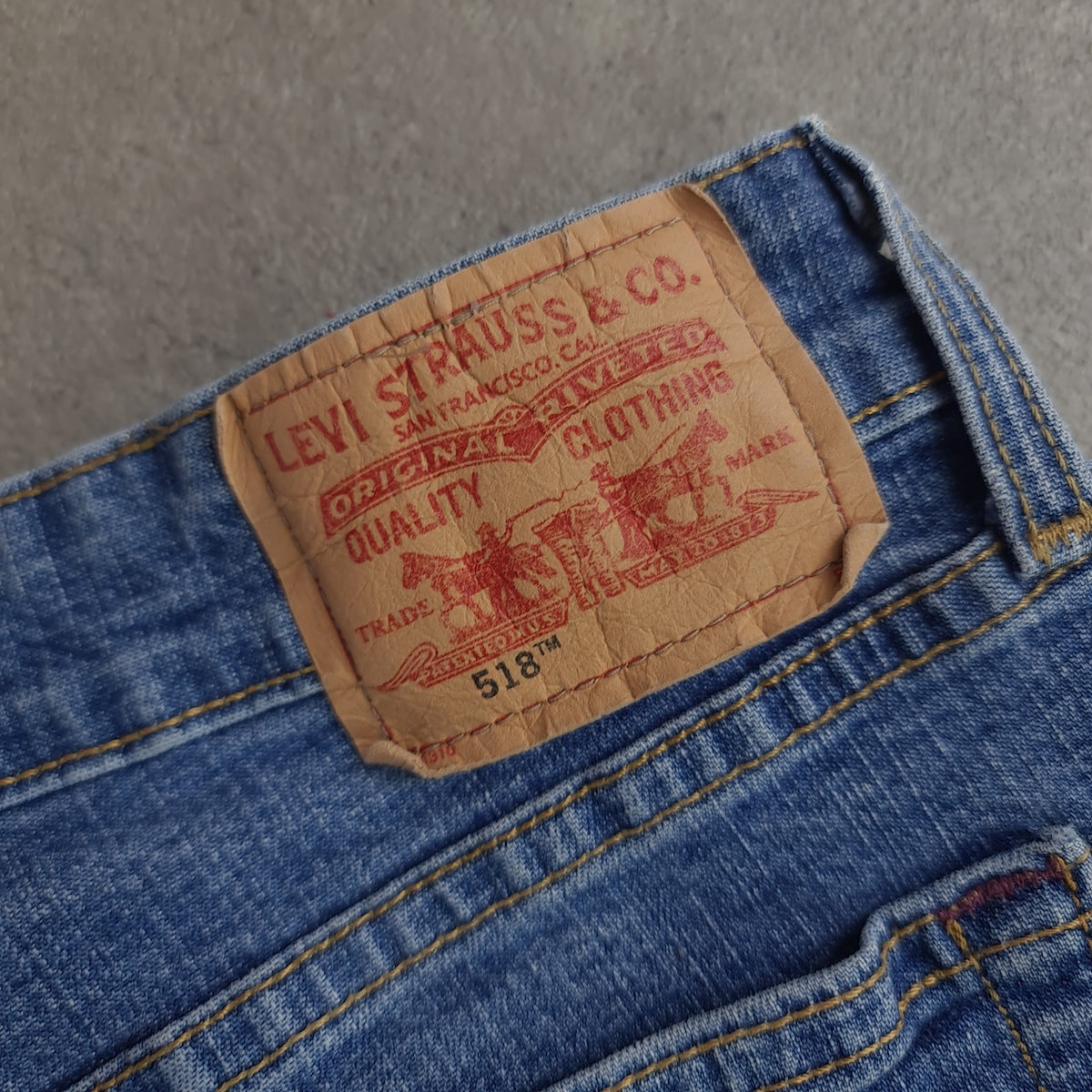 Levi's 518 Y2K Superlow Flared Jeans